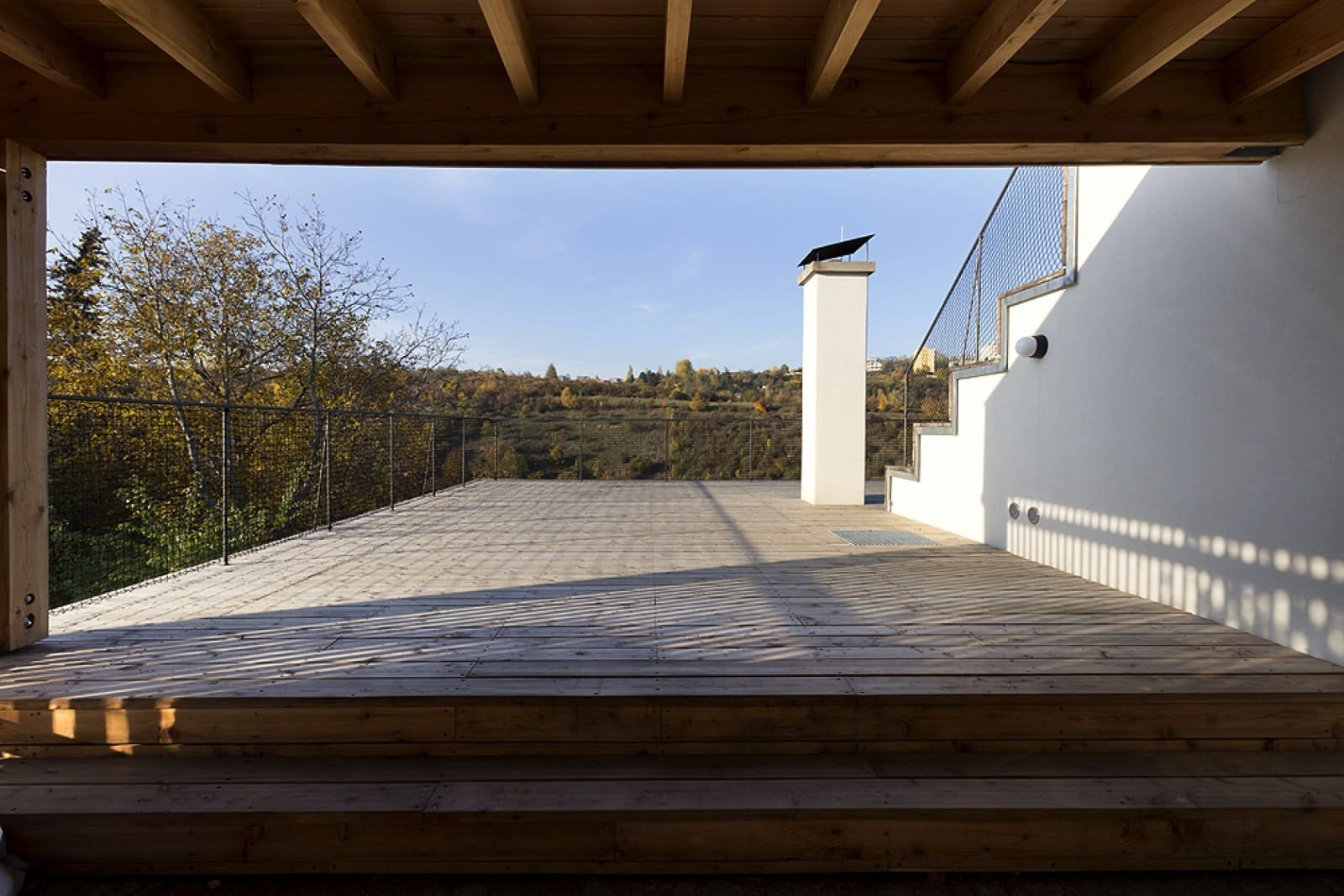 Originální dům na svažitém pozemku