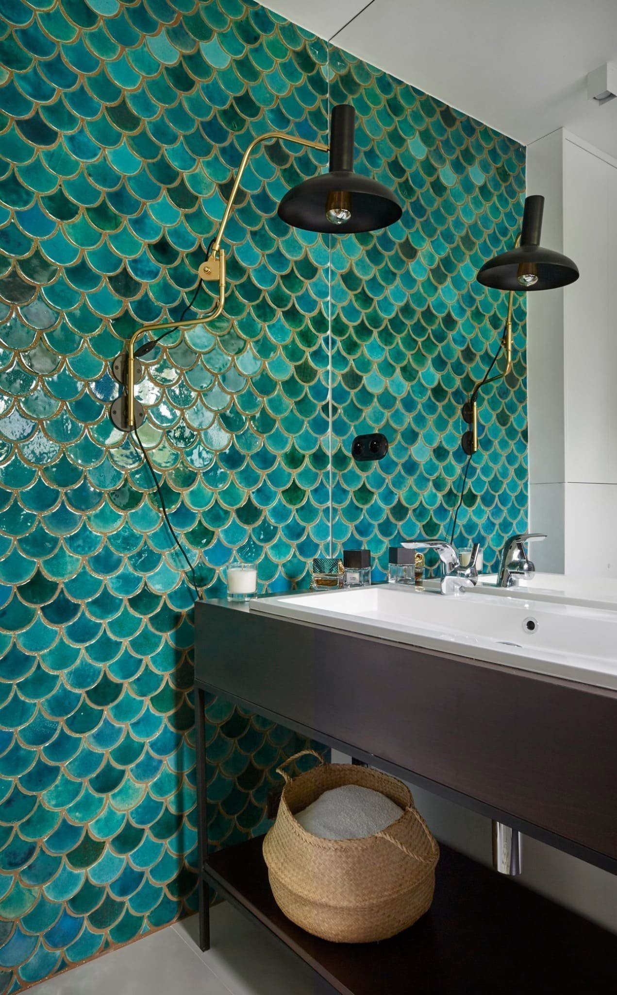 Originální interiér domu s bazénem