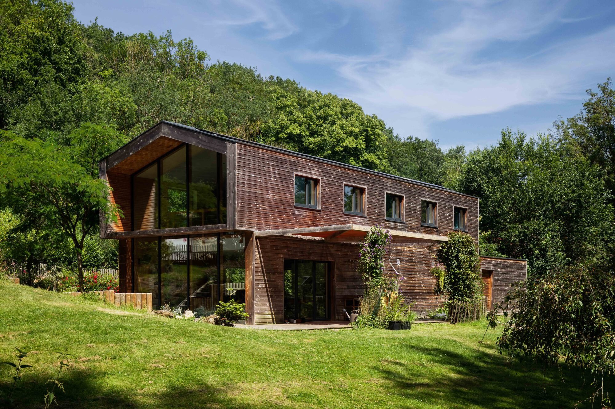 Pasivní dům plný světla a výhledů do zahrady