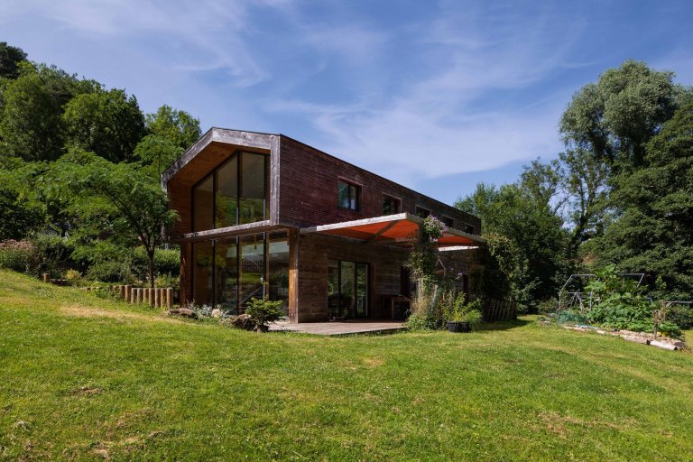 Pasivní dům plný světla a výhledů do zahrady