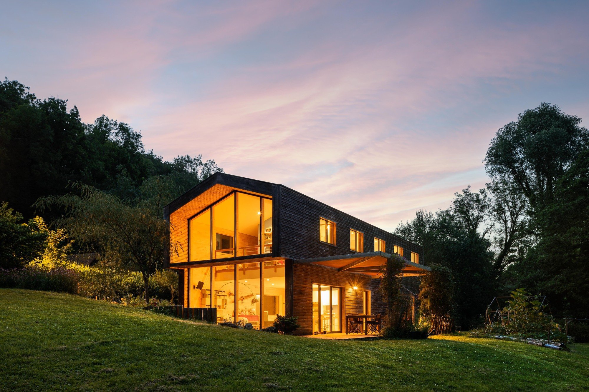 Pasivní dům plný světla a výhledů do zahrady