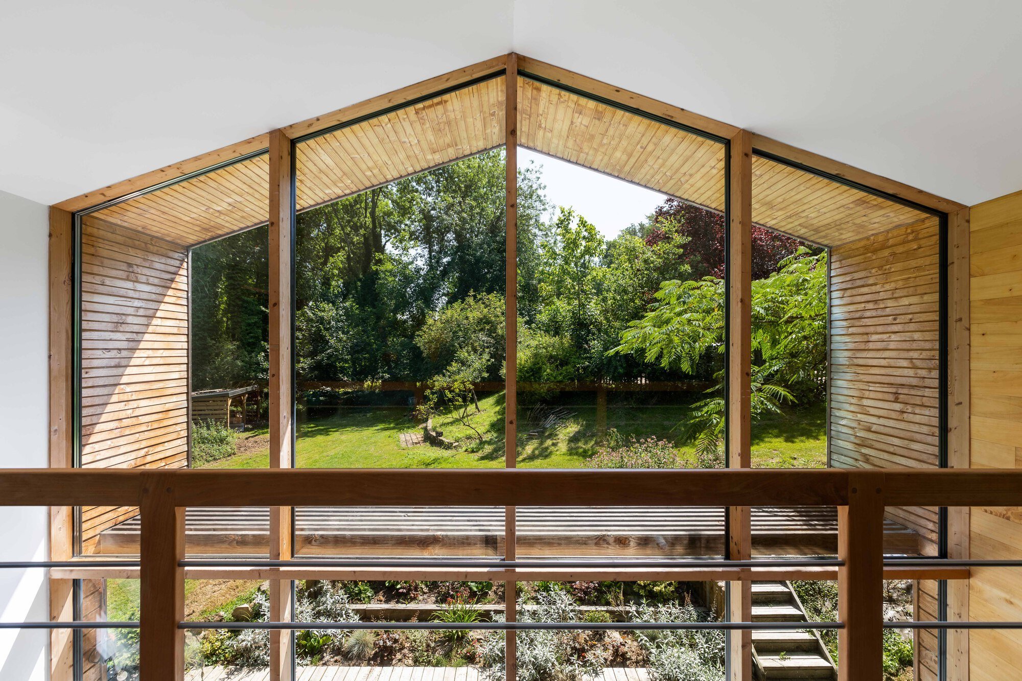 Pasivní dům plný světla a výhledů do zahrady