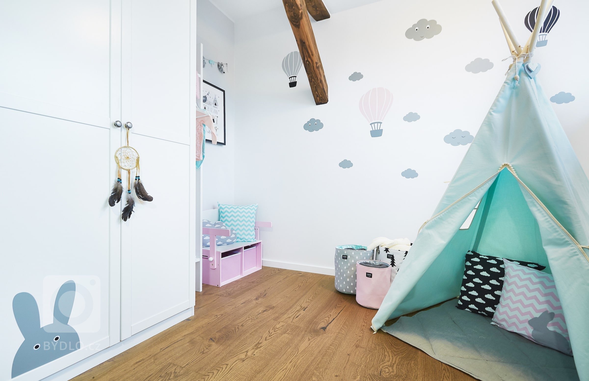 Podkrovní byt cestovatelů (mladé rodiny) v podhůří Beskyd