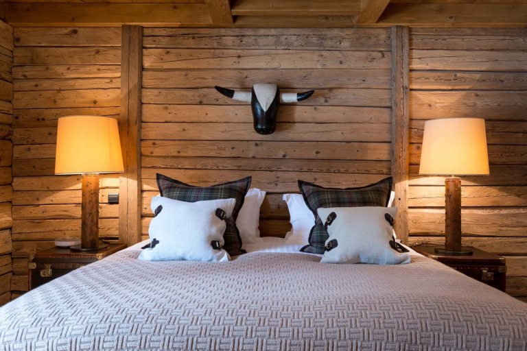 Pohádková chata v Alpách stojí v létě za návštěvu