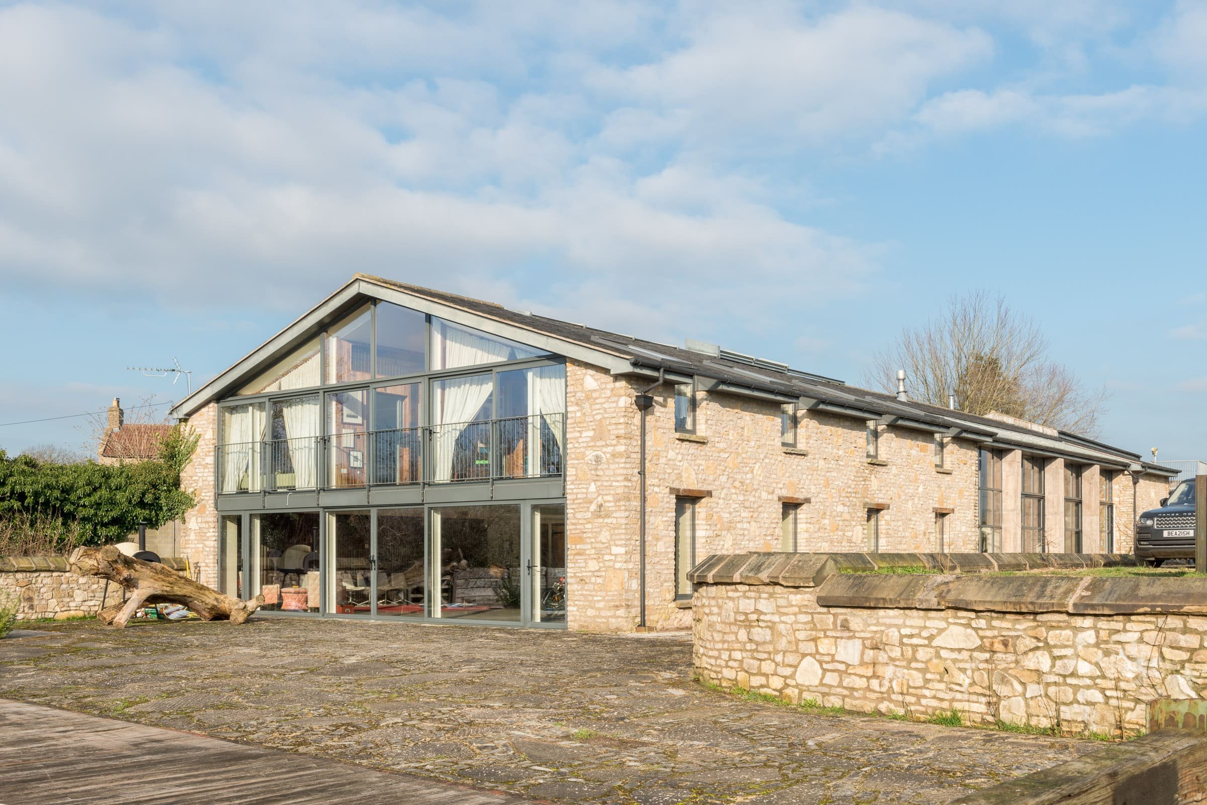 Přestavba stáje na nádherné bydlení