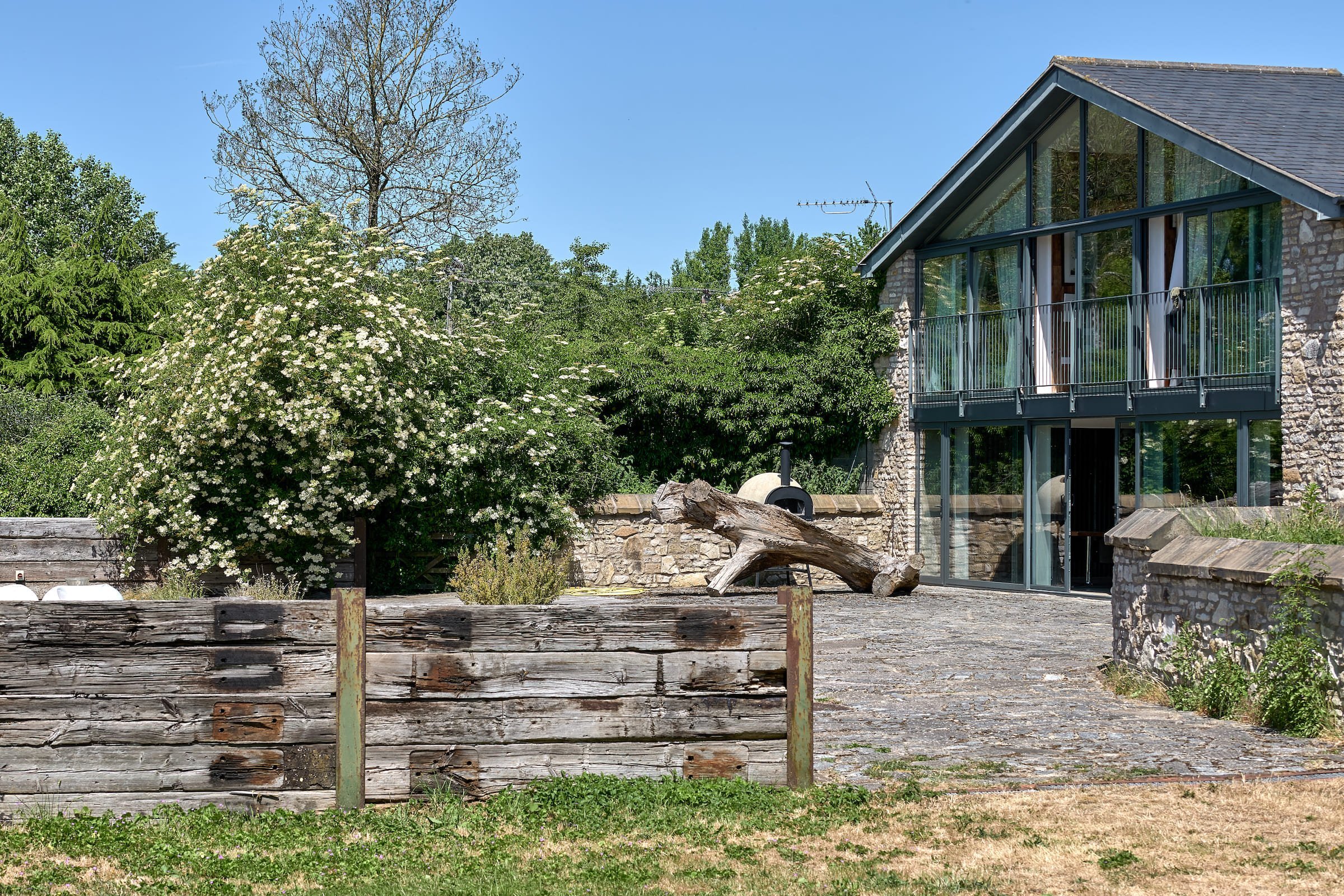 Přestavba stáje na nádherné bydlení