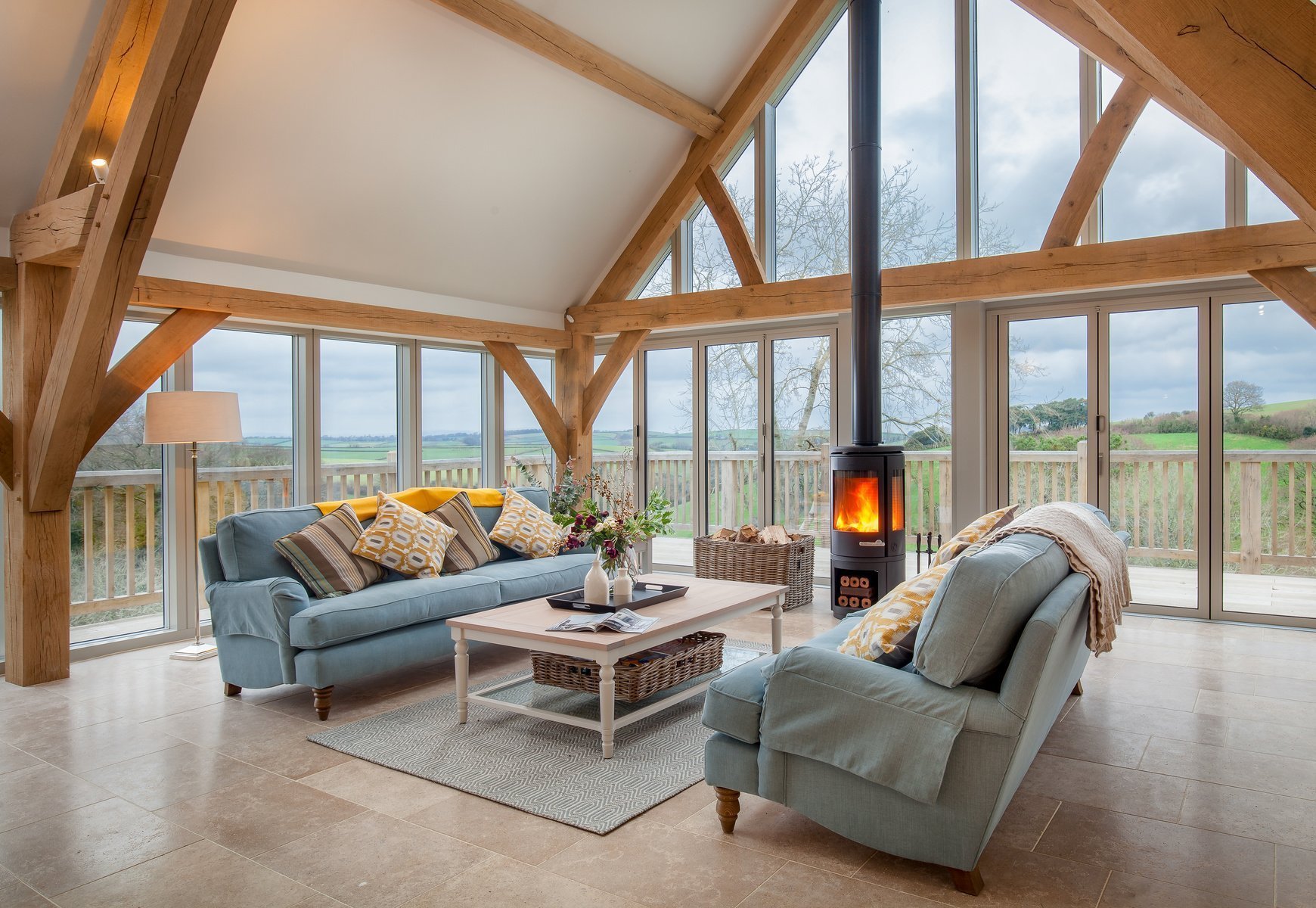 Půvabná stodola ve stráni