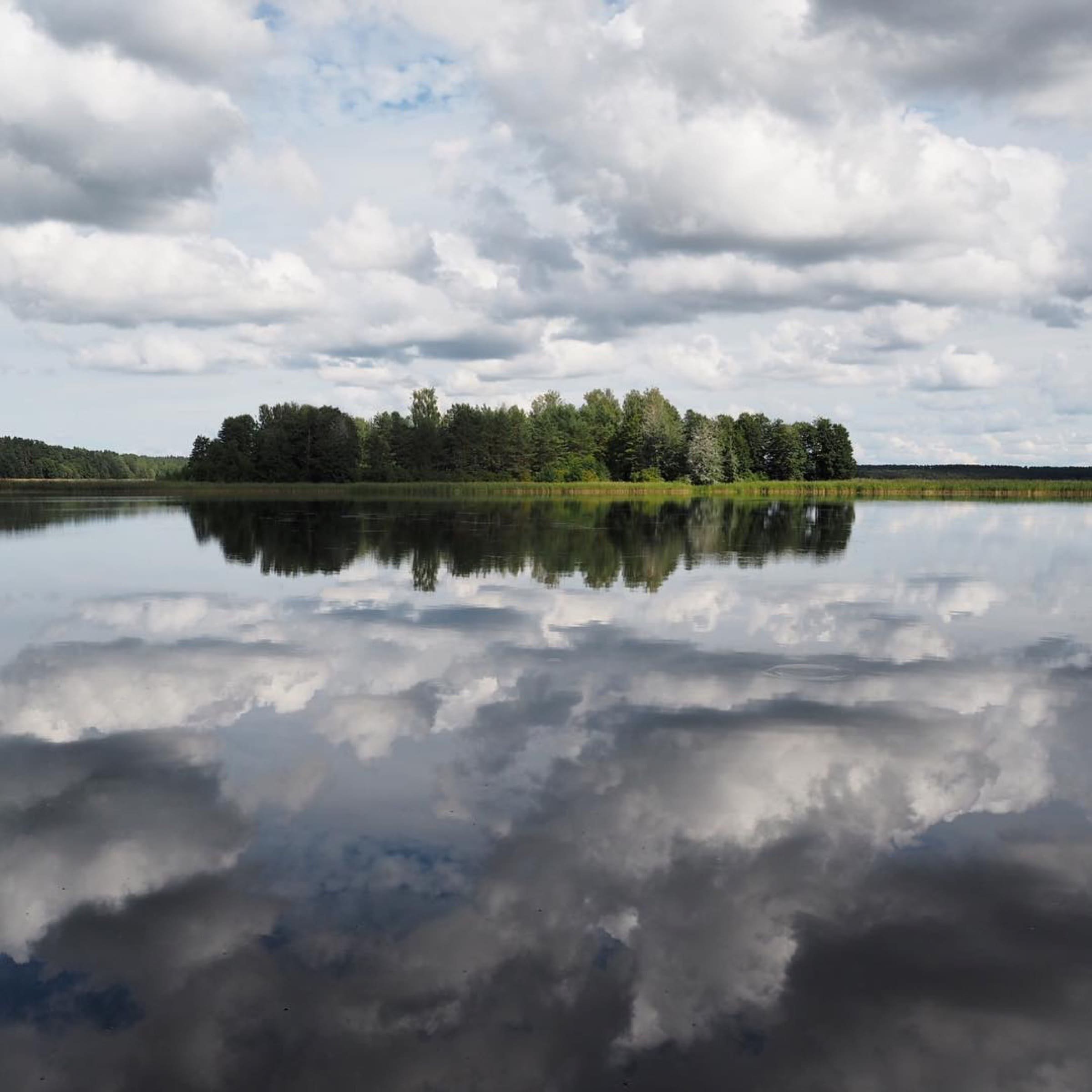 Půvabný dům v údolí luk