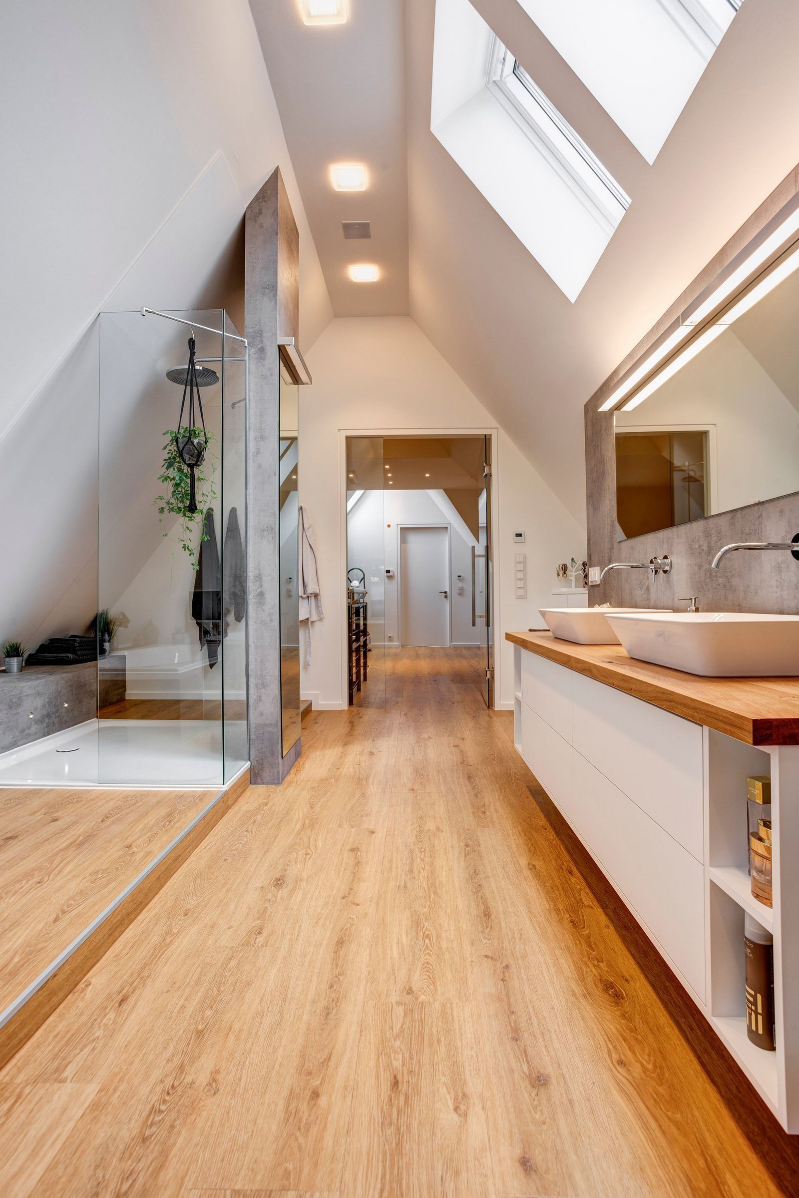 Půvabný podkrovní byt v hrázděném domě