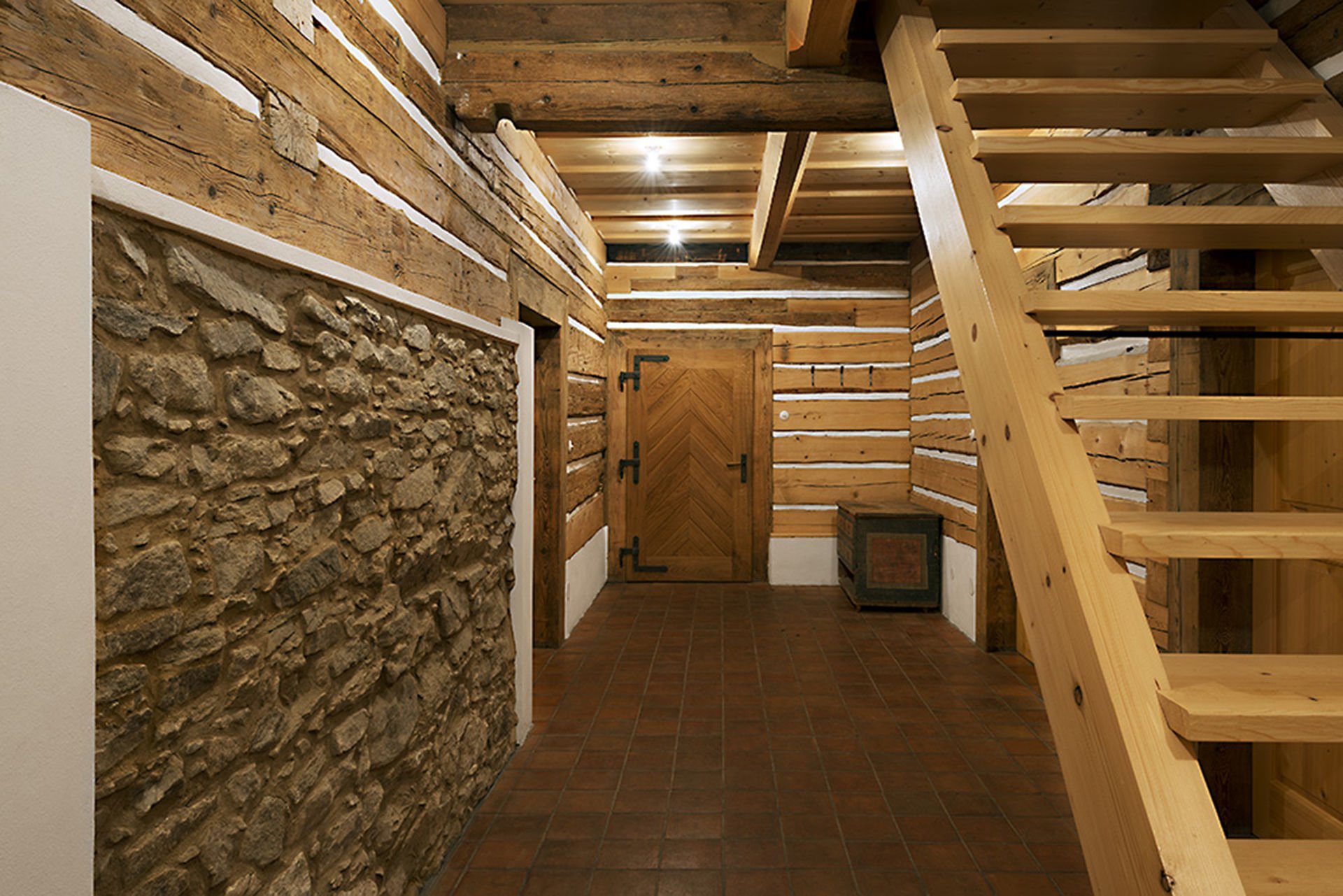 Rekonstrukce památkově chráněné roubenky z roku 1740