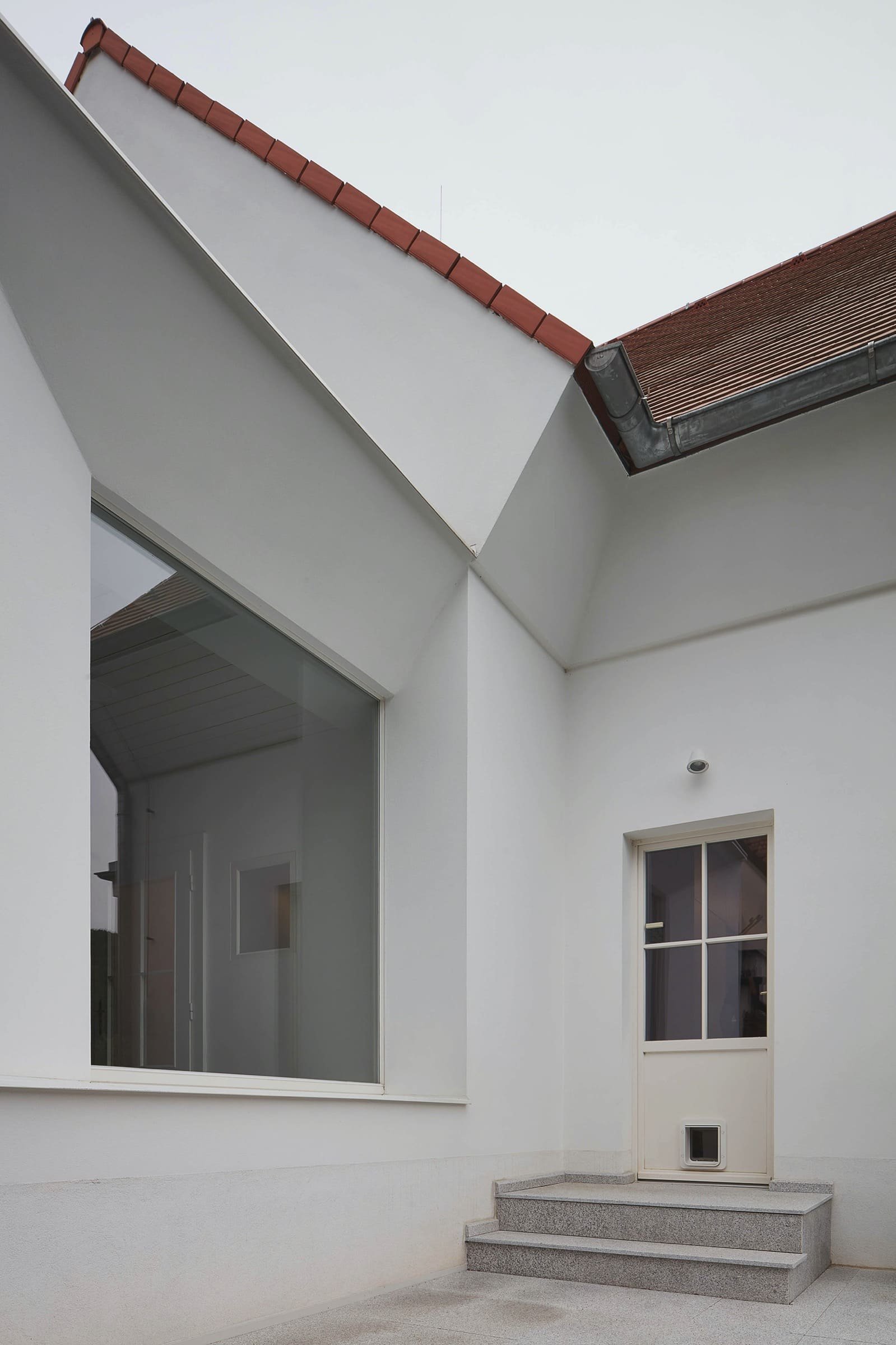 Rekonstrukce prvorepublikové vily s fontánou