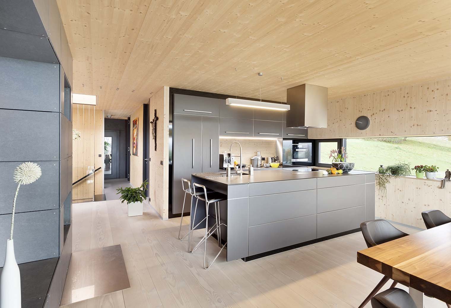 Rodinný dům nad prudkým terénem