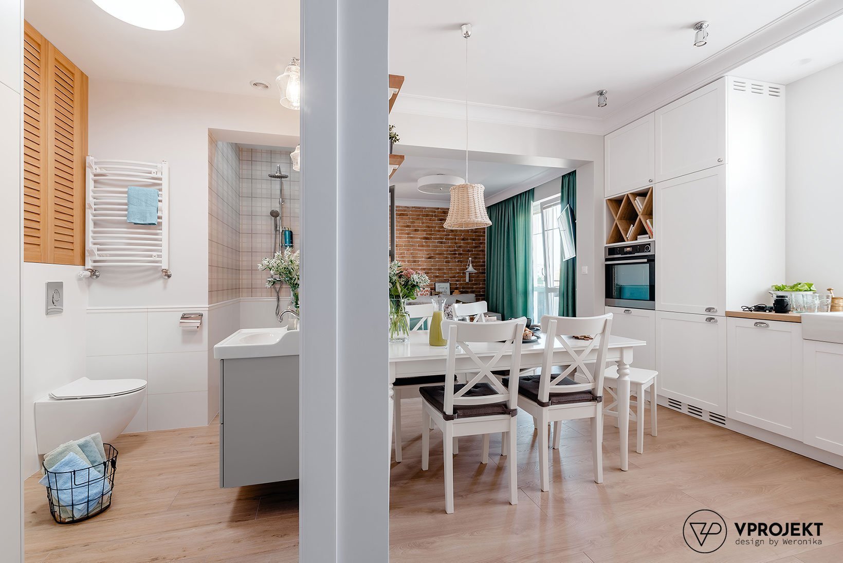 Rustikální interiér v bílé barvě