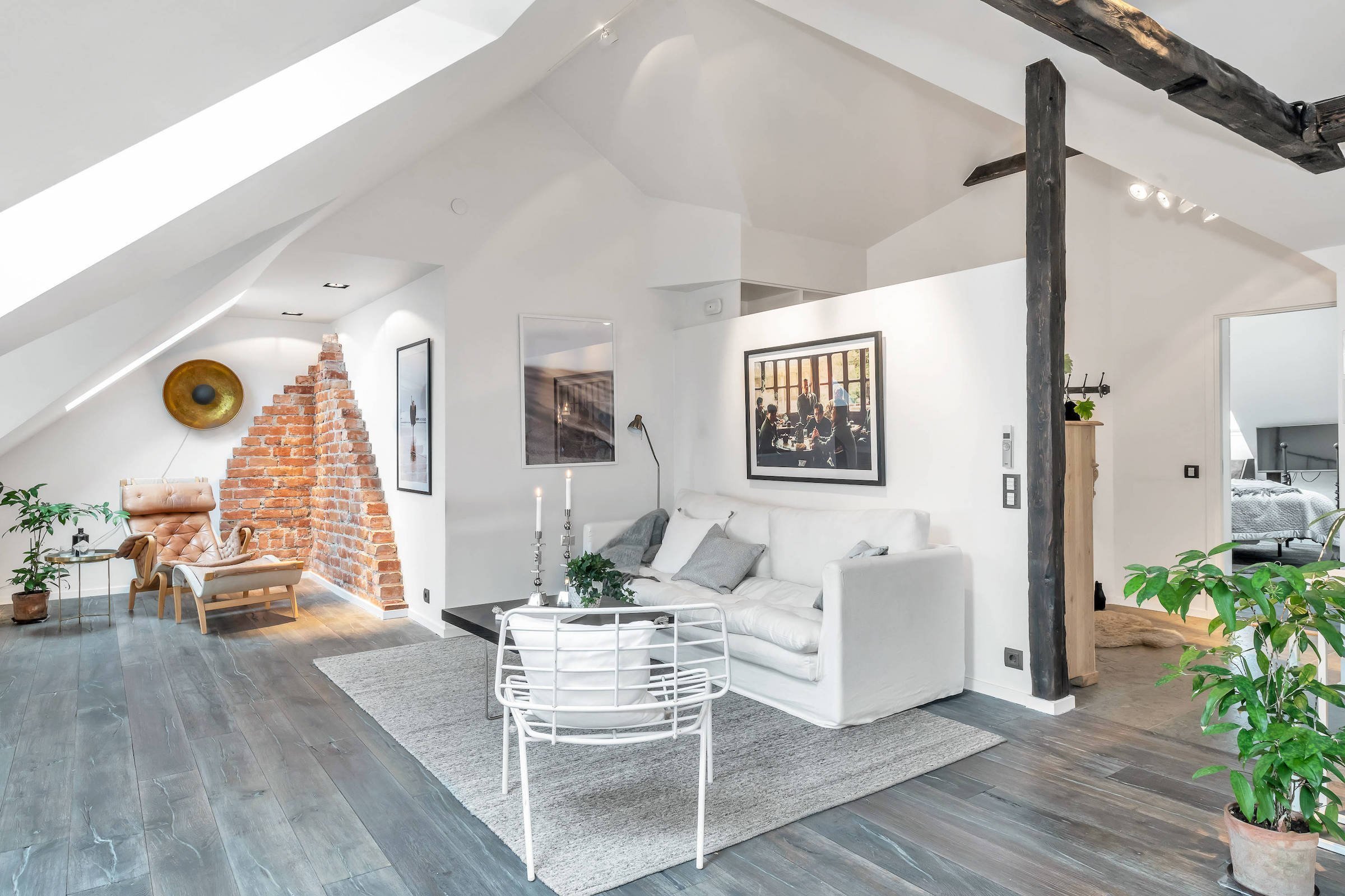 Skandinávské podkrovní bydlení