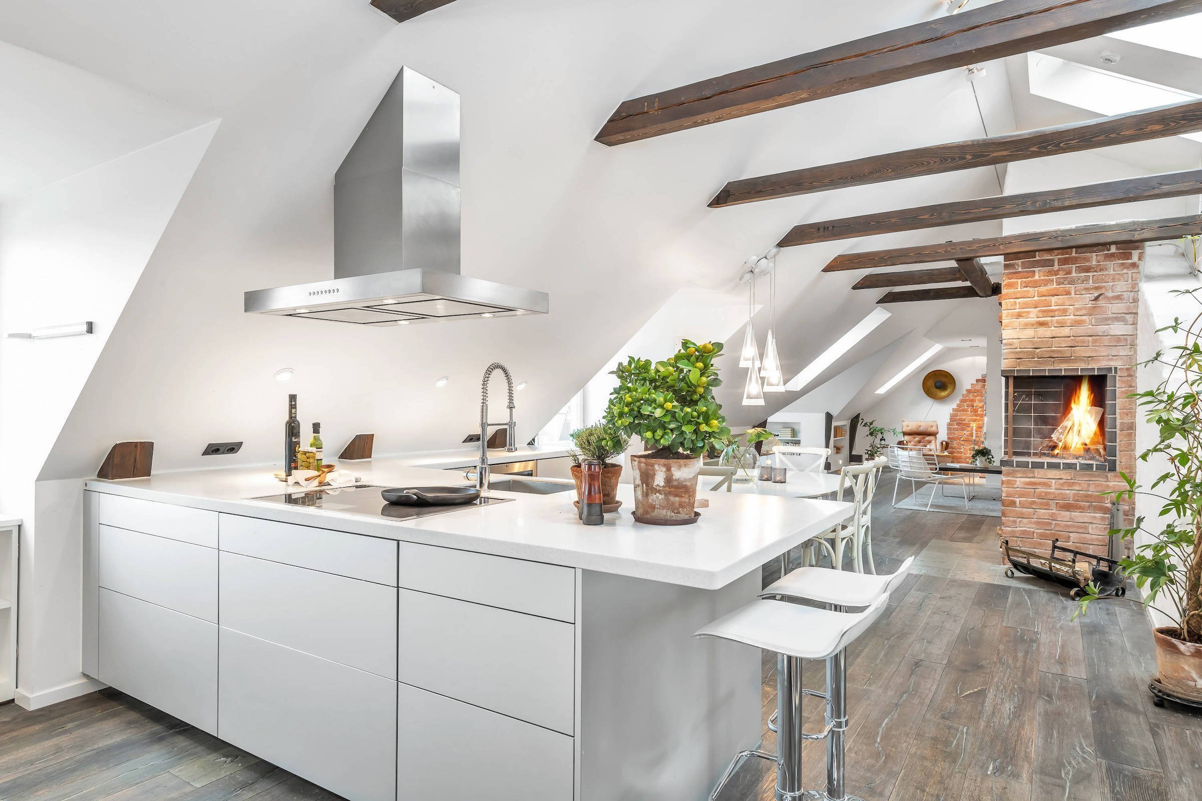 Skandinávské podkrovní bydlení