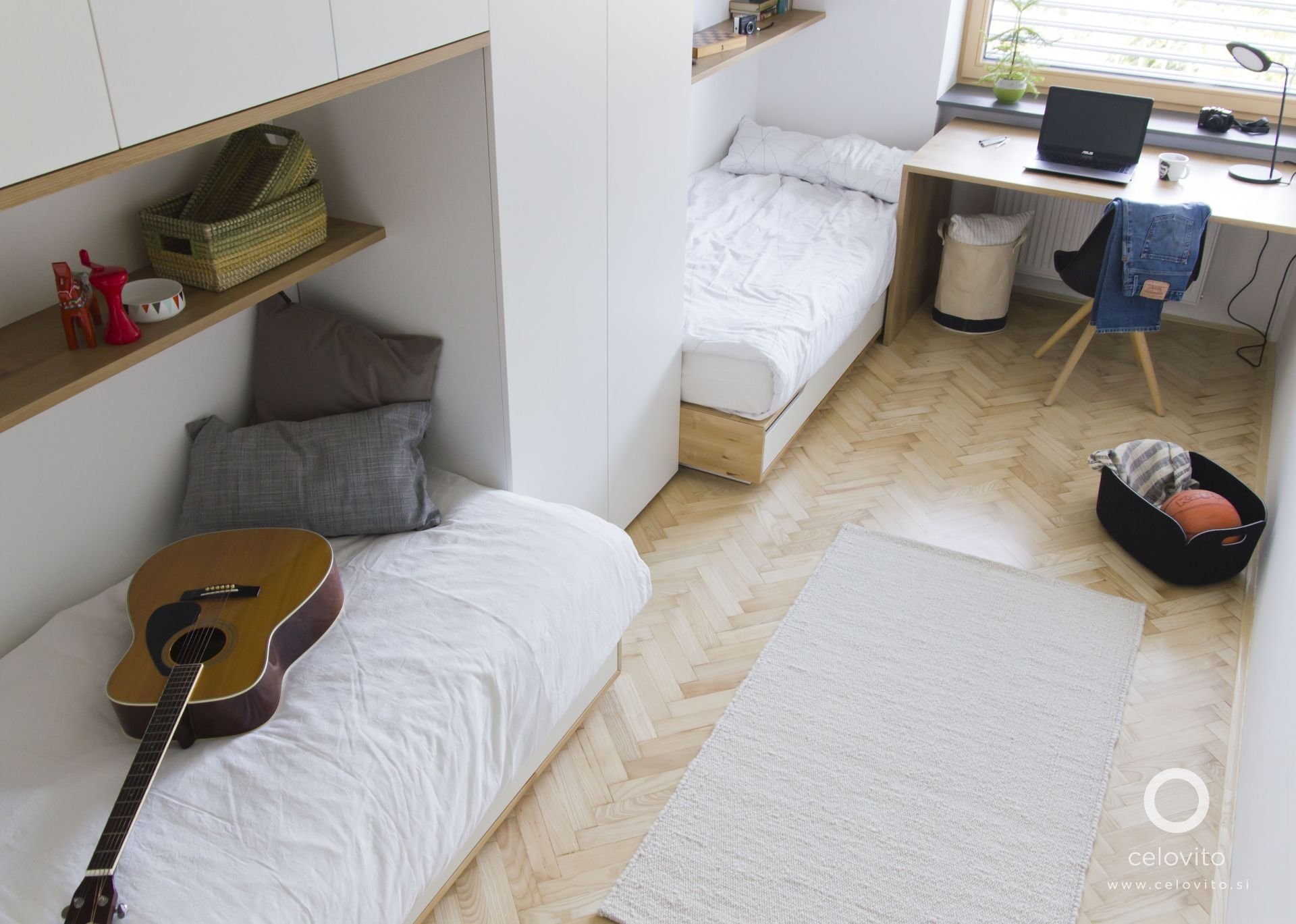 Svěží interiér domu ze 70. let