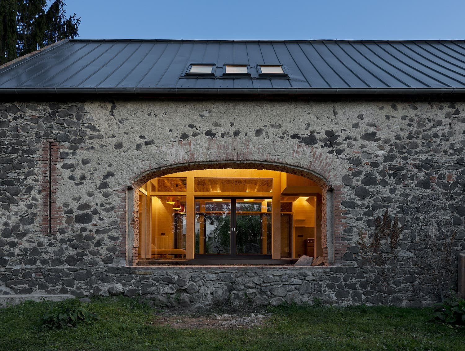 Unikátní přestavba venkovské stodoly