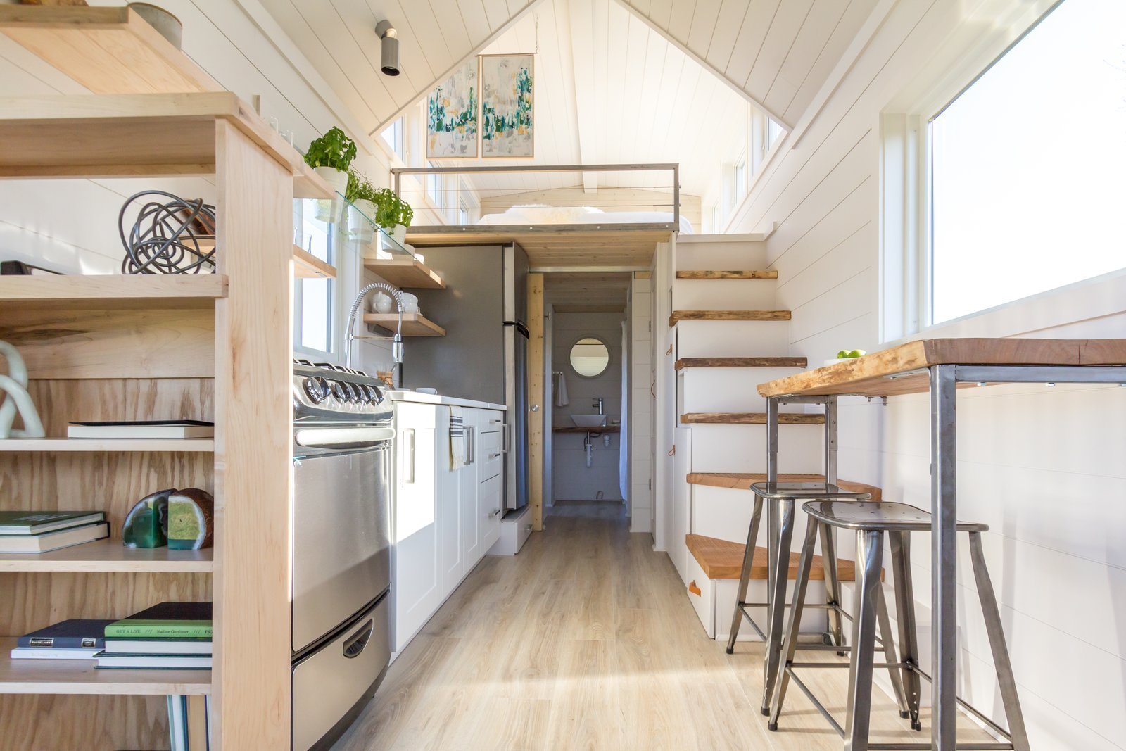 Unikátní tiny house se skleníkem