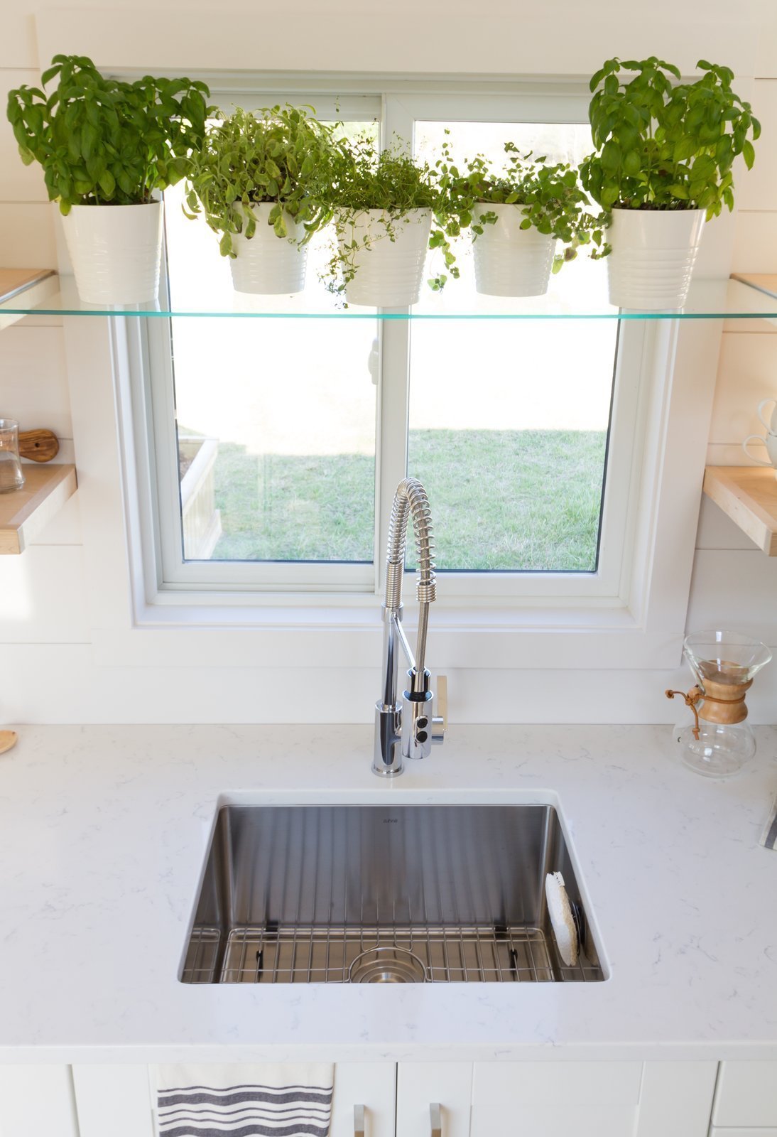 Unikátní tiny house se skleníkem