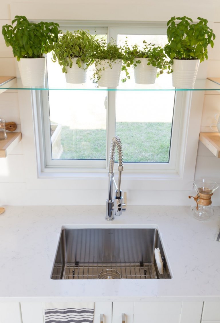 Unikátní tiny house se skleníkem