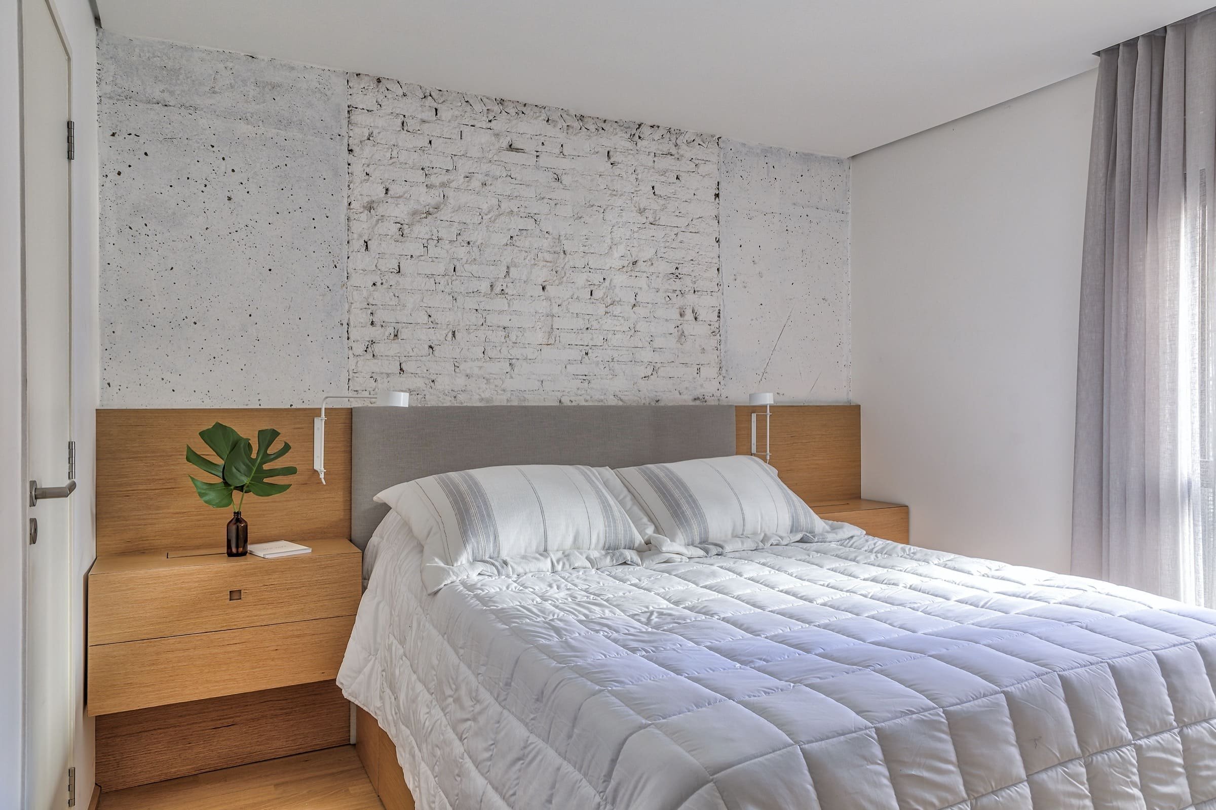 V hlavní roli cihly