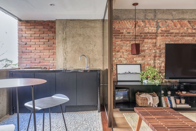 V hlavní roli cihly