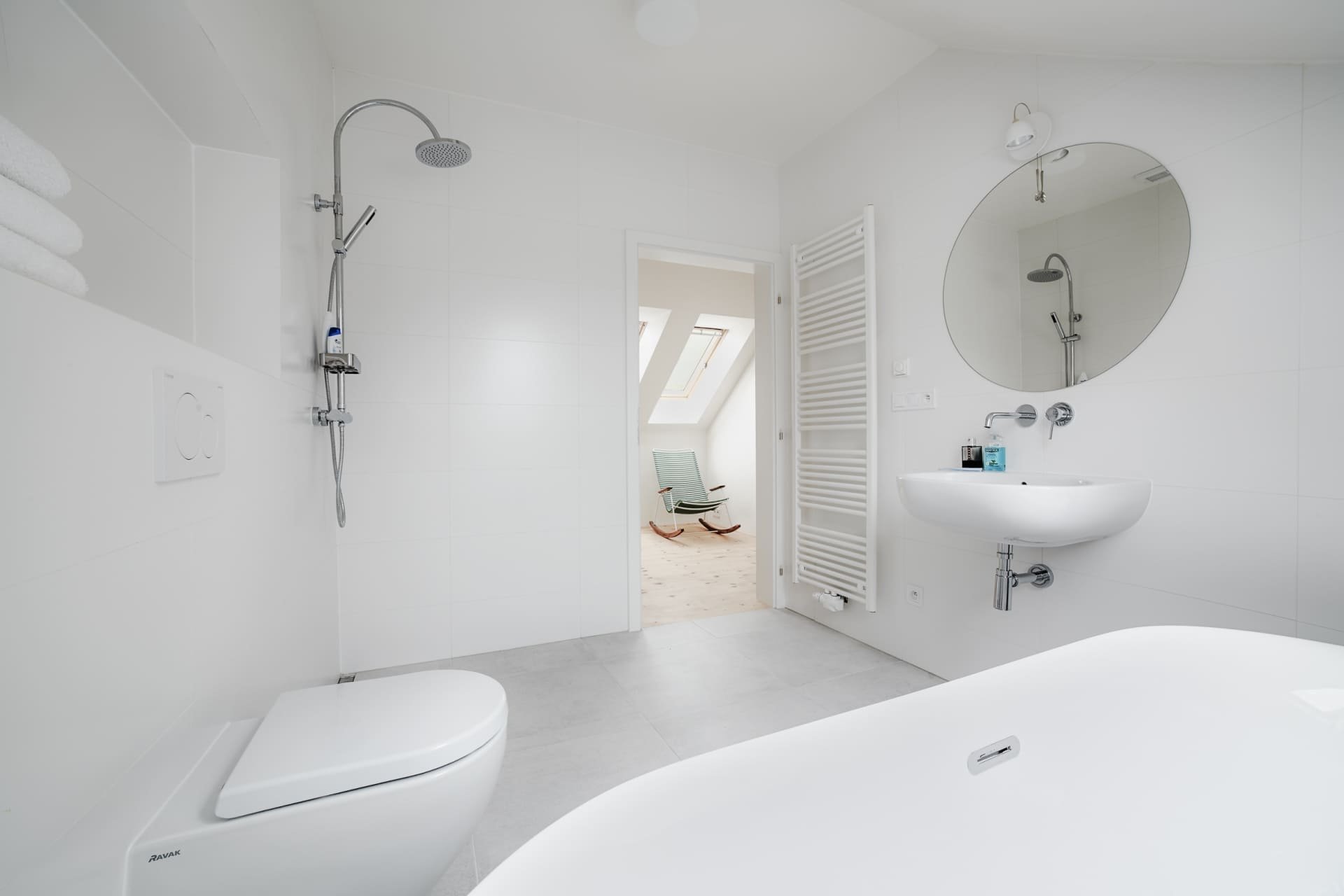 Velkorysá rekonstrukce řadového domku s nízkým rozpočtem