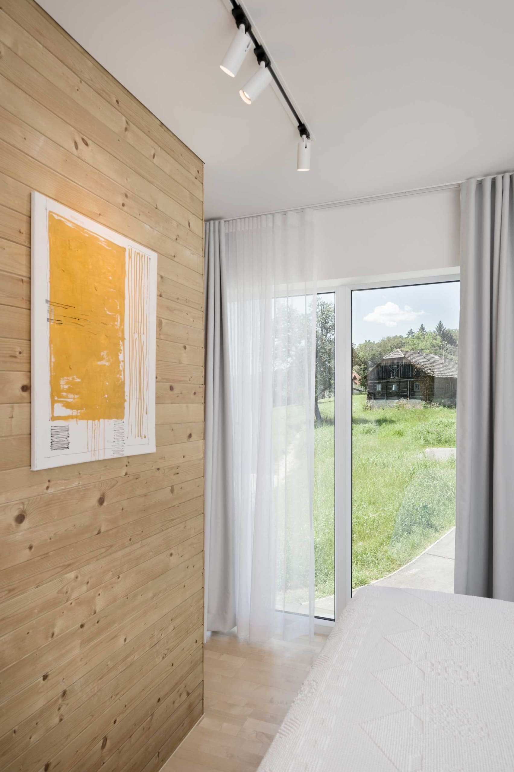 Vzdušné bydlení v objetí dřeva