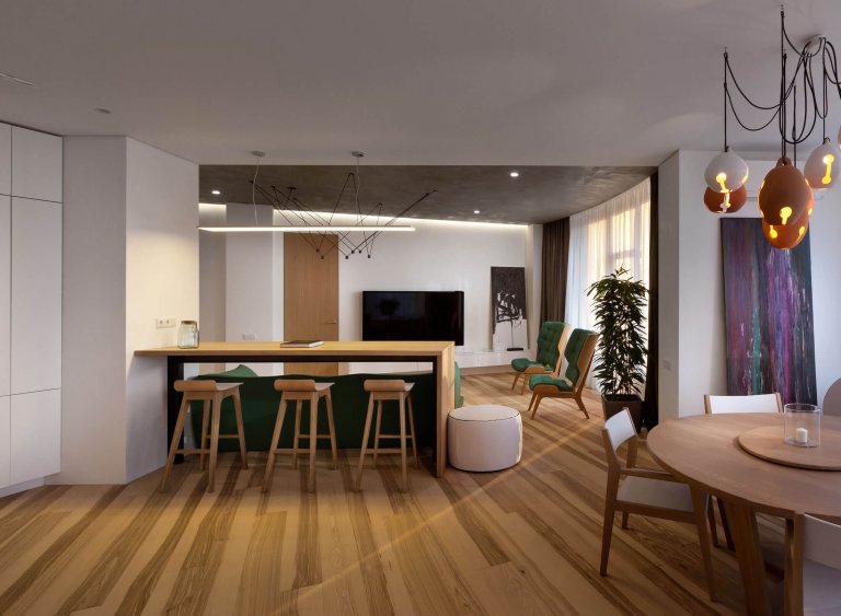 Vzdušný byt v retro a zelené