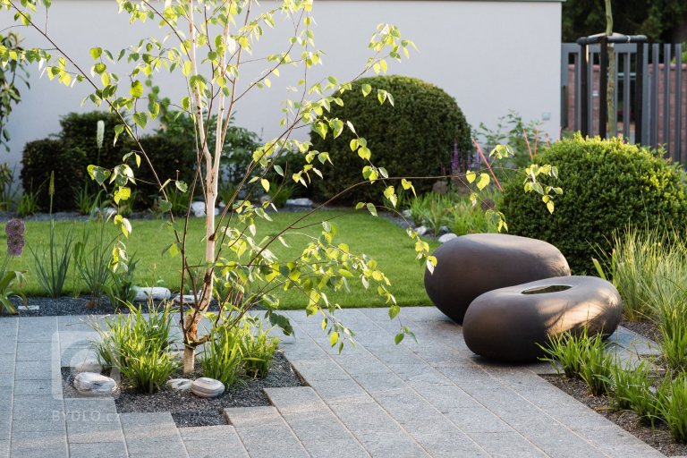 Zahrada plná barev po celý rok