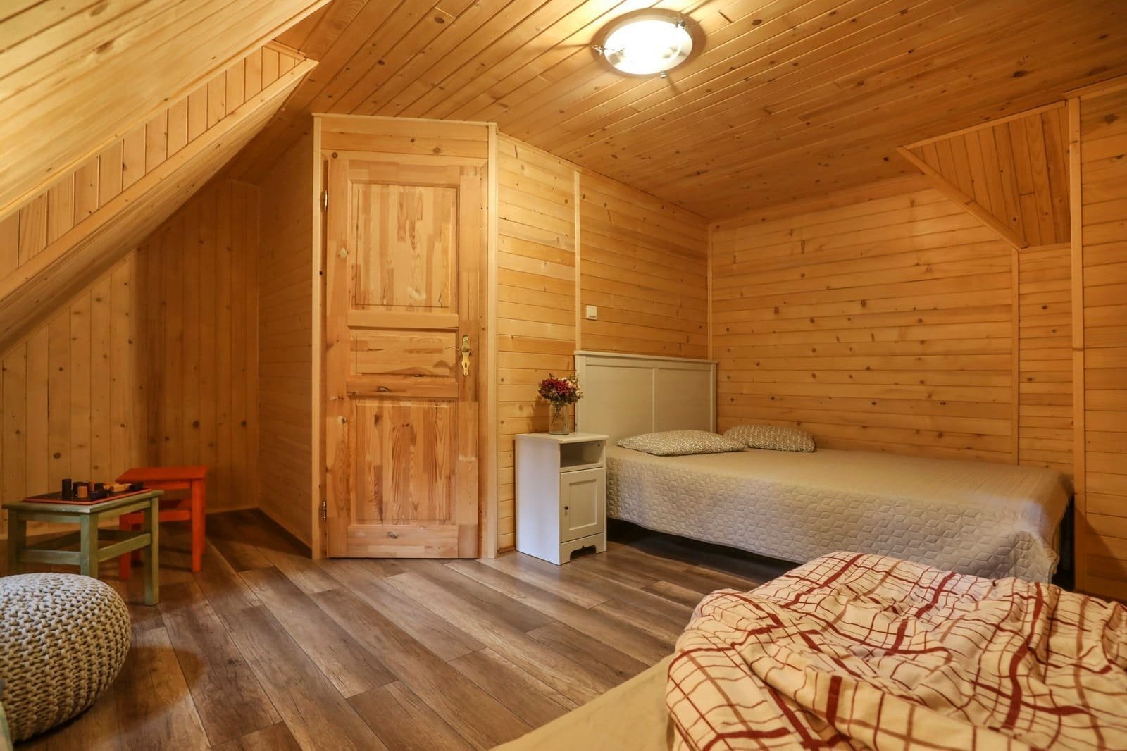 Chaloupka, která klame vzhledem, neuvěříte, že jde o novostavbu!