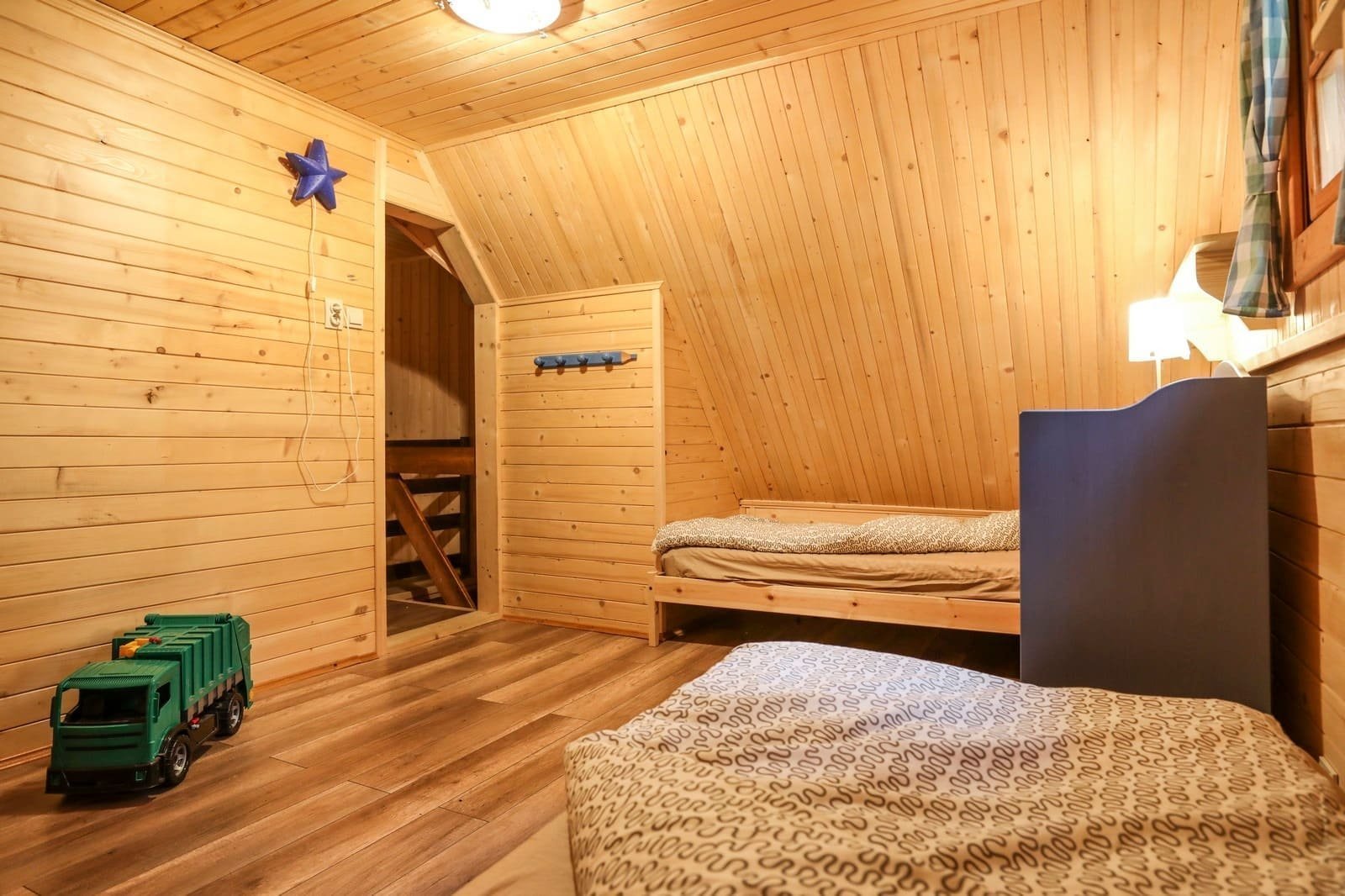 Chaloupka, která klame vzhledem, neuvěříte, že jde o novostavbu!