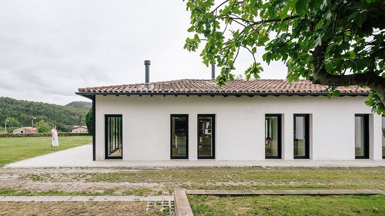 Ze staré stáje vzniklo krásné bydlení