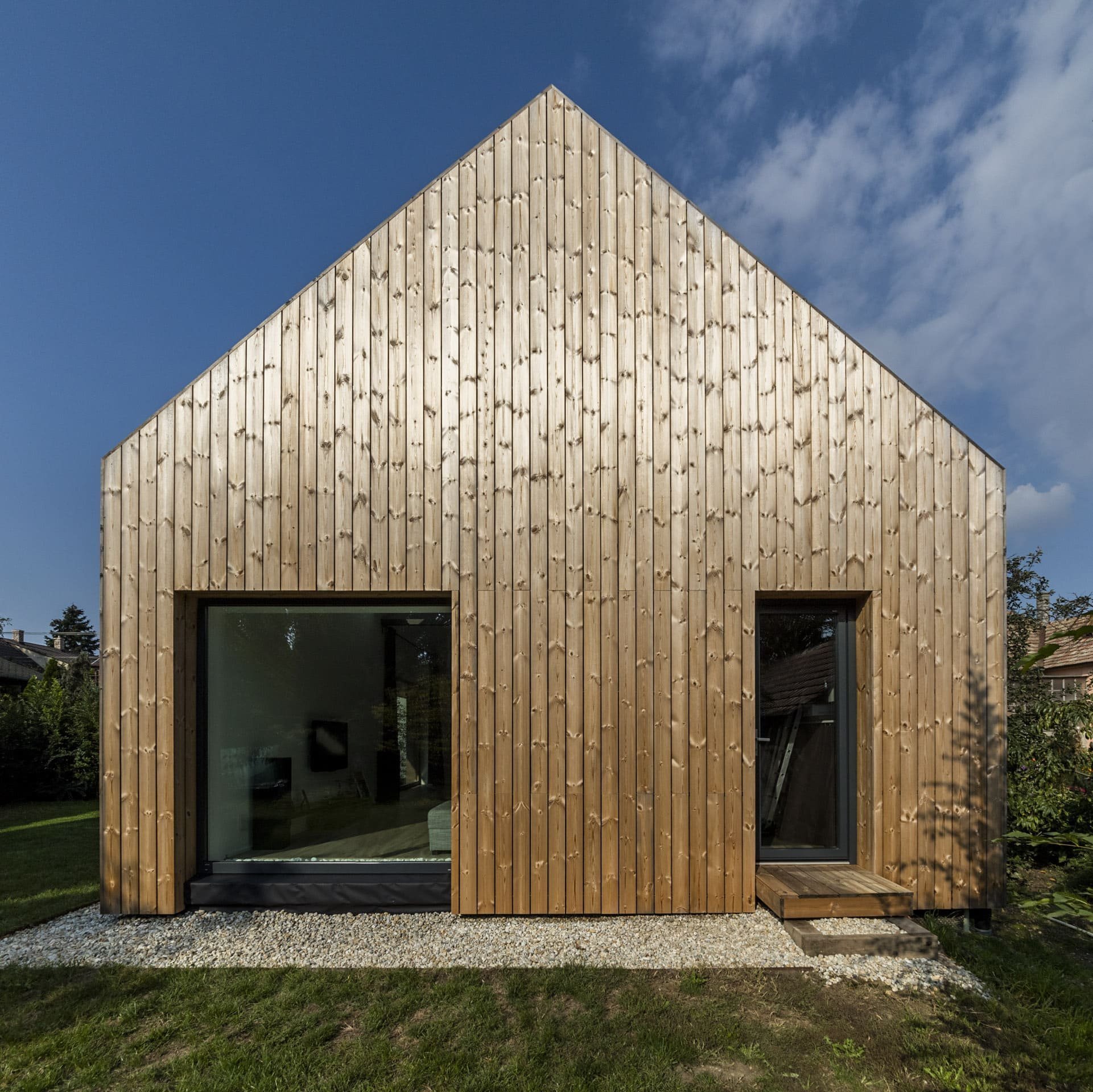 Ze starého stavení má moderní venkovský dům