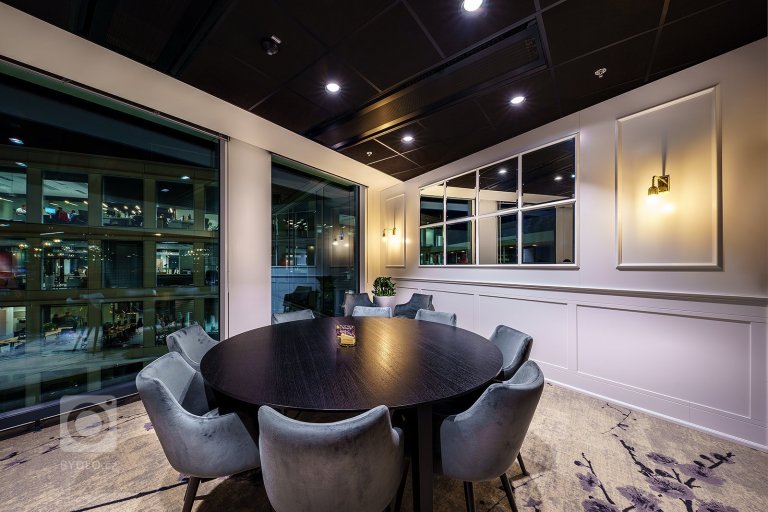 add picture to album