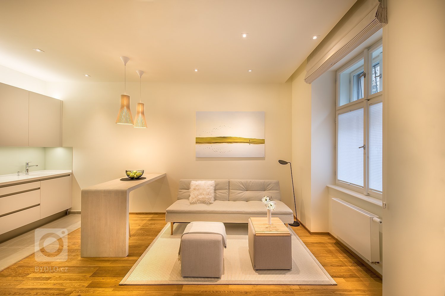 Kompletní návrh, realizace a celková rekonstrukce bytu na Vinohradech... v jednoduchém stylu s čistými liniemi, v neutrálních tónech a s užitím přírodních…