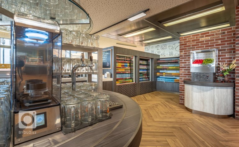 add picture to album