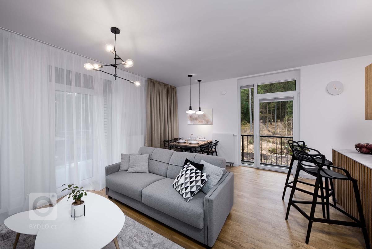 Dolcevita Harrachov je developerský projekt, který vznikl v&nbsp;srdci Krkonoš. Náš apartmán je jedním z&nbsp;mnoha, který tento komplex poskytuje. Některé k…