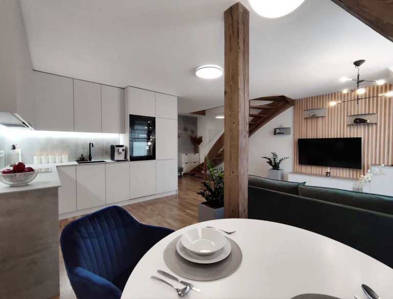 Masaryčka je střešní interiér v&nbsp;budově polikliniky v&nbsp;Liberci. Jedná se o&nbsp;koncept bydlení pro krátkodobé pronájmy. Byt je situovaný v&nbsp…