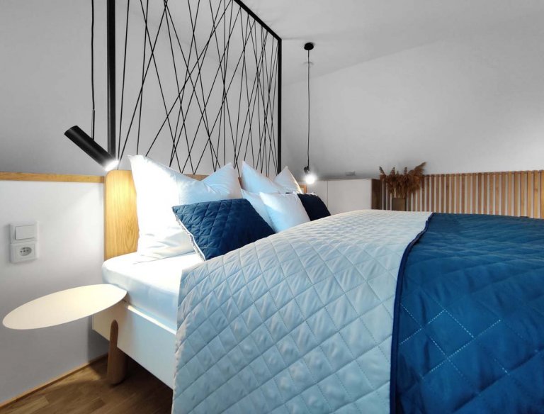 Masaryčka je střešní interiér v&nbsp;budově polikliniky v&nbsp;Liberci. Jedná se o&nbsp;koncept bydlení pro krátkodobé pronájmy. Byt je situovaný v&nbsp…