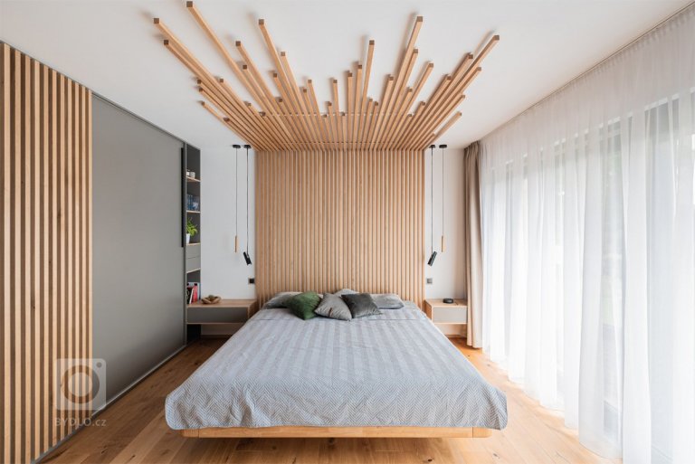 add picture to album