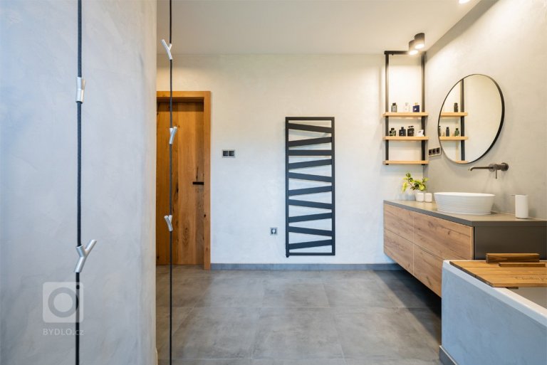 add picture to album