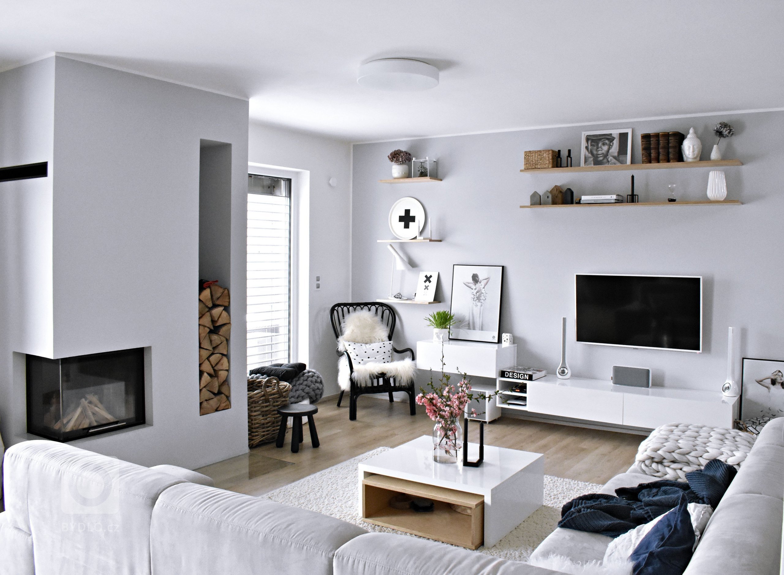 Skandinávský styl bydlení si v&nbsp;poslední době získává stále více příznivců i&nbsp;v&nbsp;našich zeměpisných šířkách. Světlý a&nbsp;vzdušný styl učaroval i…