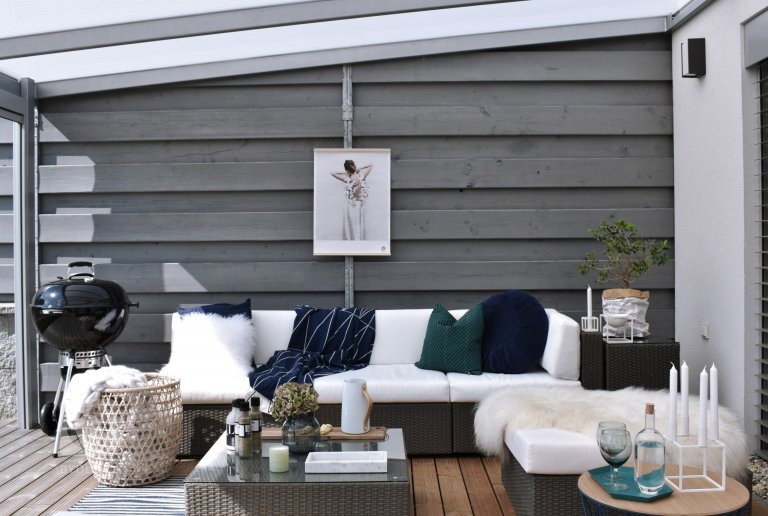 add picture to album