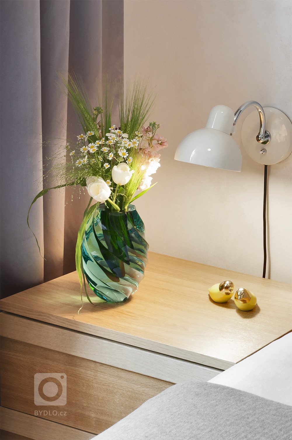 Bydlení v&nbsp;přírodě by bylo ideální, což nebylo kvůli práci a aktivitám možné. Proto se mladá rodina po šesti letech v&nbsp;mezonetovém bytě rozhodla pro…