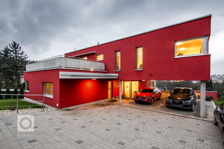 add picture to album