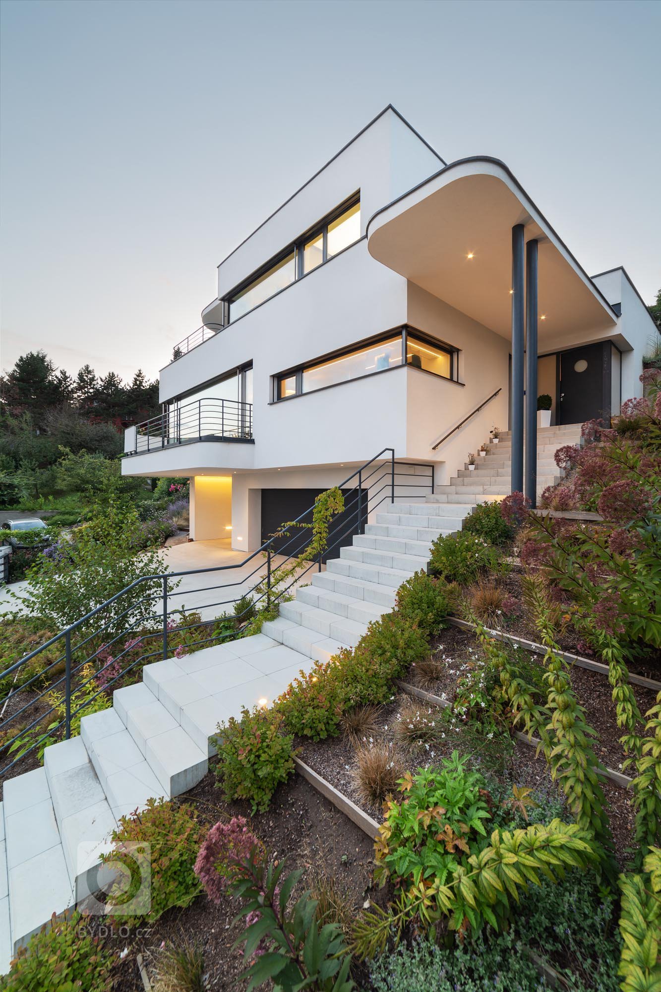 Pozemek, kde byl původně lom