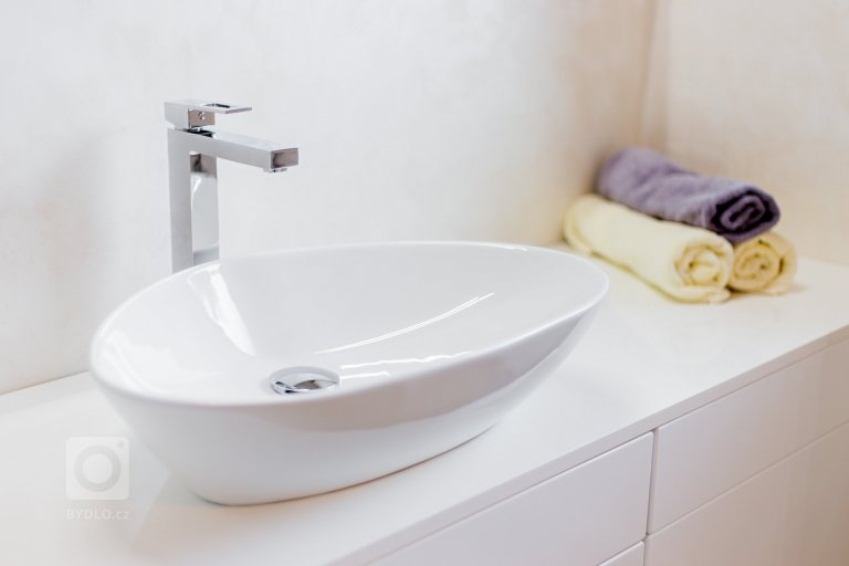 add picture to album