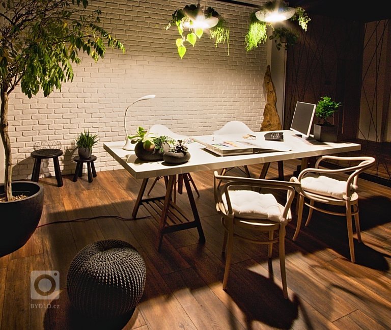 add picture to album