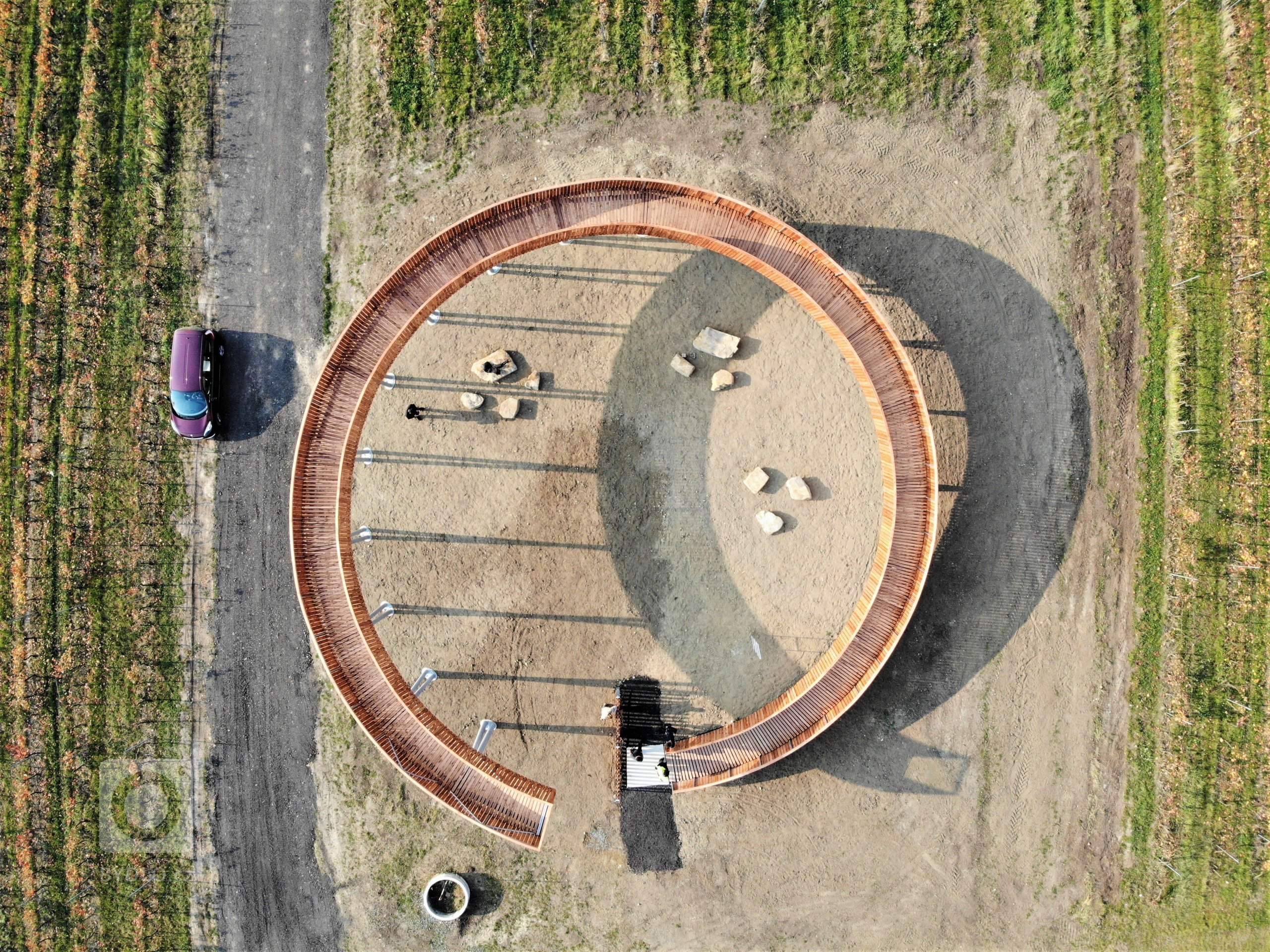 Fotografie z dronu, Kobylí, jižní Morava, vinice, rozhledna 